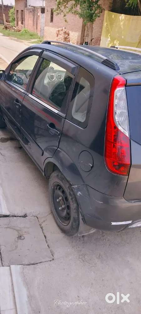 2012 Ford Figo