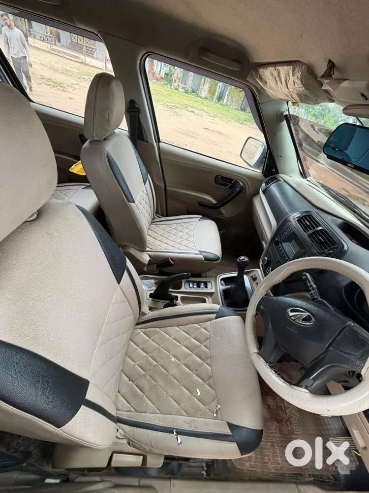 Mahindra Tuv 300 2019