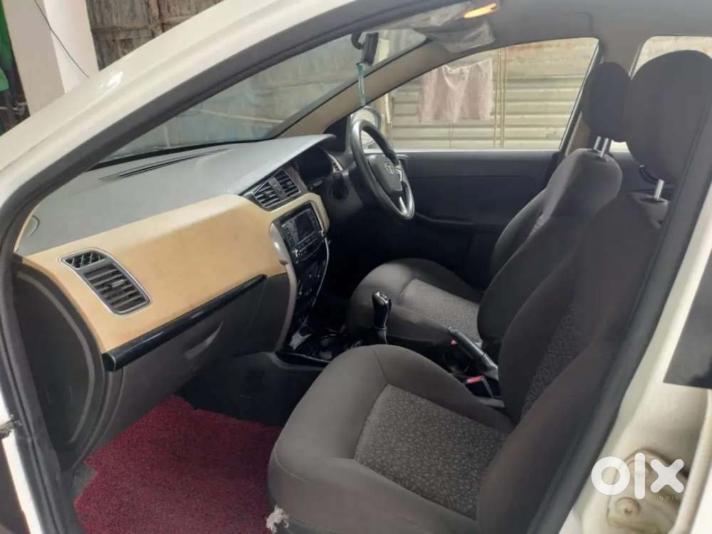 Well Maintained Tata Zest Revotron Petrol 2015