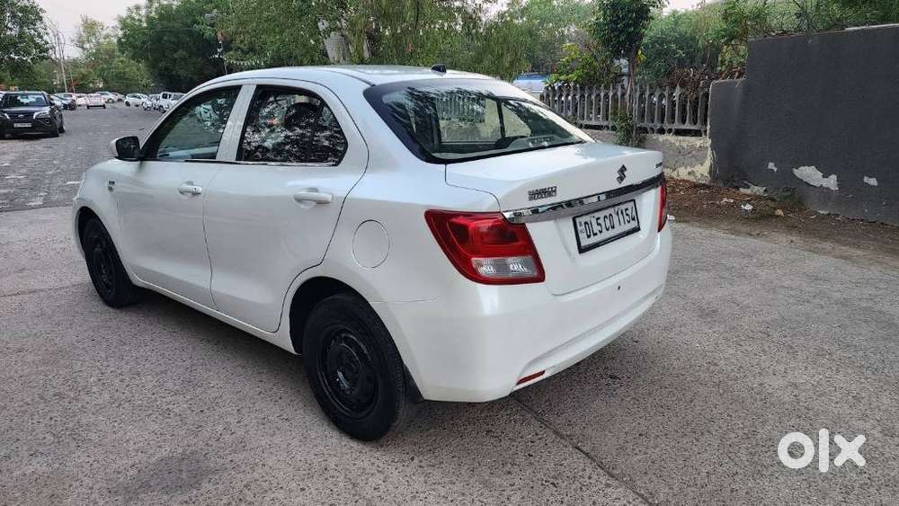 Maruti Suzuki Dzire 1.2 Lxi, 2018, Petrol