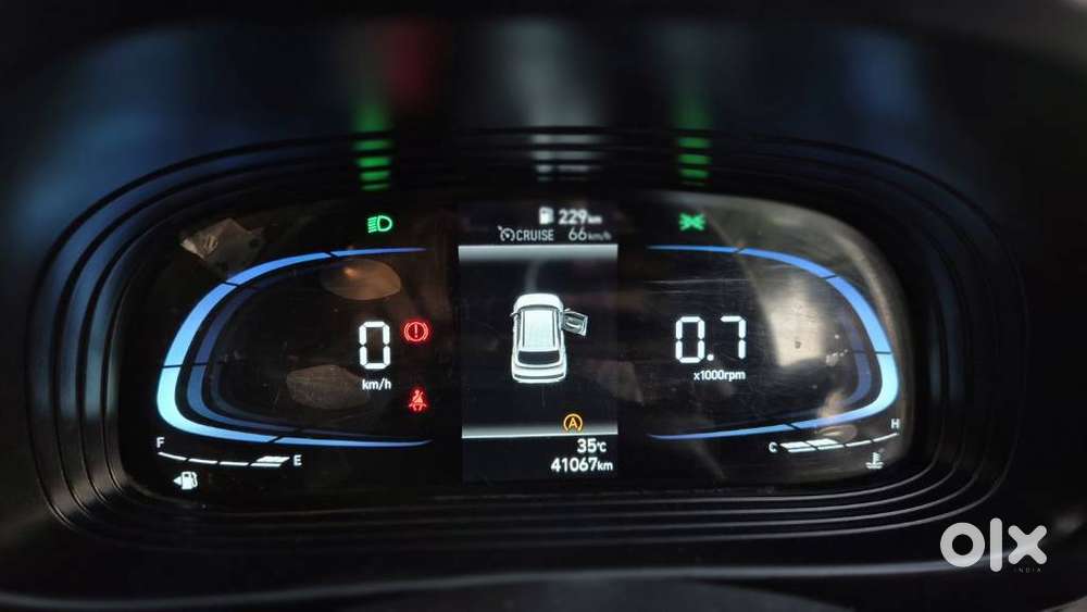 Hyundai Venue Sx Mt, 2023, Diesel