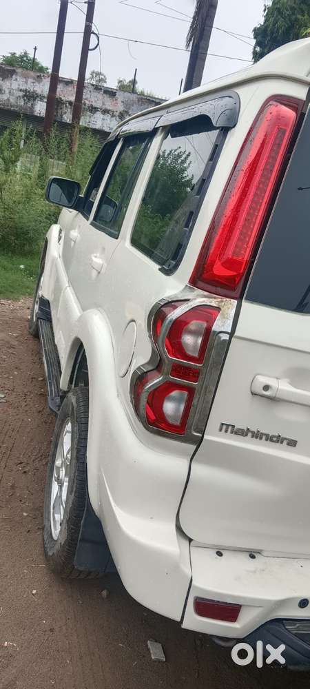 Mahindra Scorpio Classic 2.2 S 11 Mt 7 Cc, 2018, Diesel