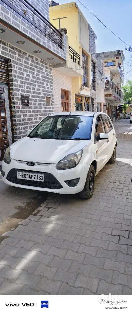 Ford Figo Petrol 2013