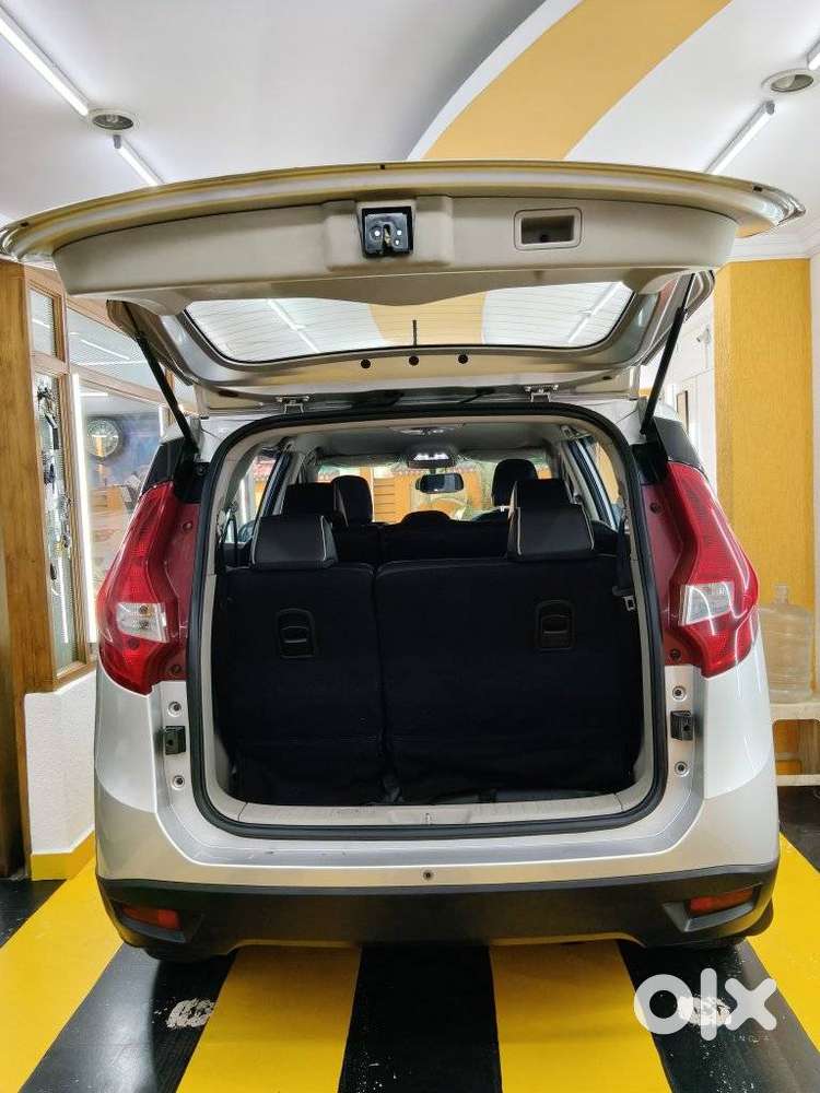 Mahindra Marazzo M4 8str, 2018, Diesel