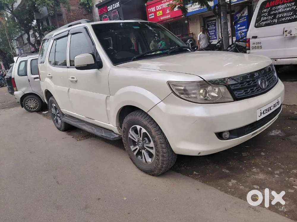 Tata Safari Storme 2014