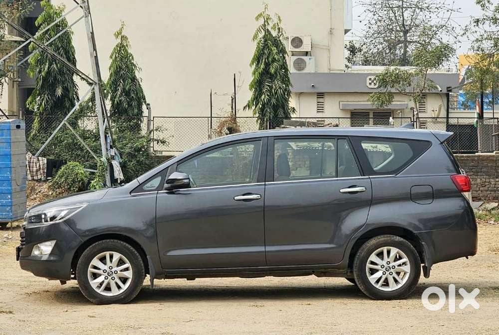 Toyota Innova Crysta 2.4 Vx Mt, 2019, Diesel