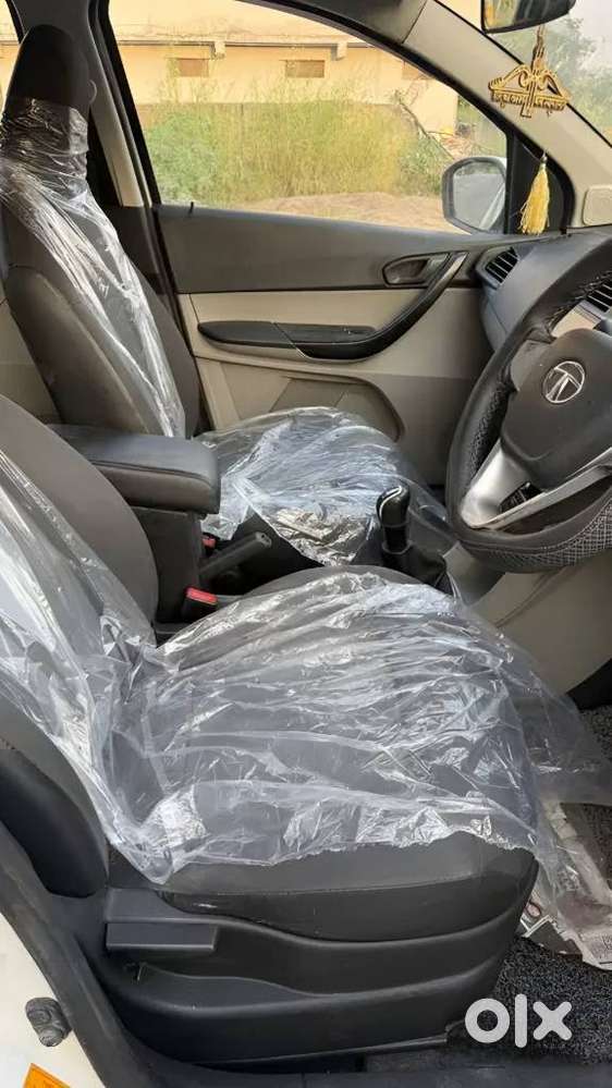 Tata Tiago 1.2 Revotron Xm, 2015, Diesel