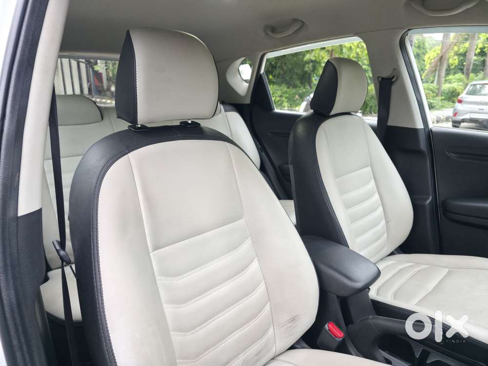 Kia Sonet Hte G, 2022, Petrol