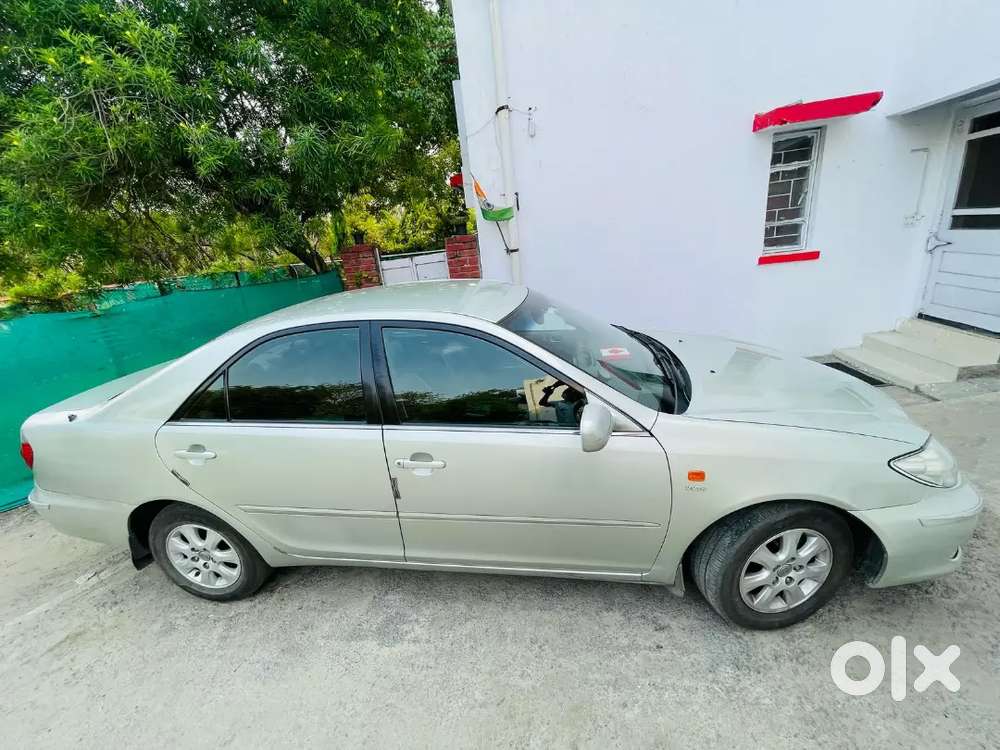 Toyota Camry 2.4 2005 Petrol Automatic