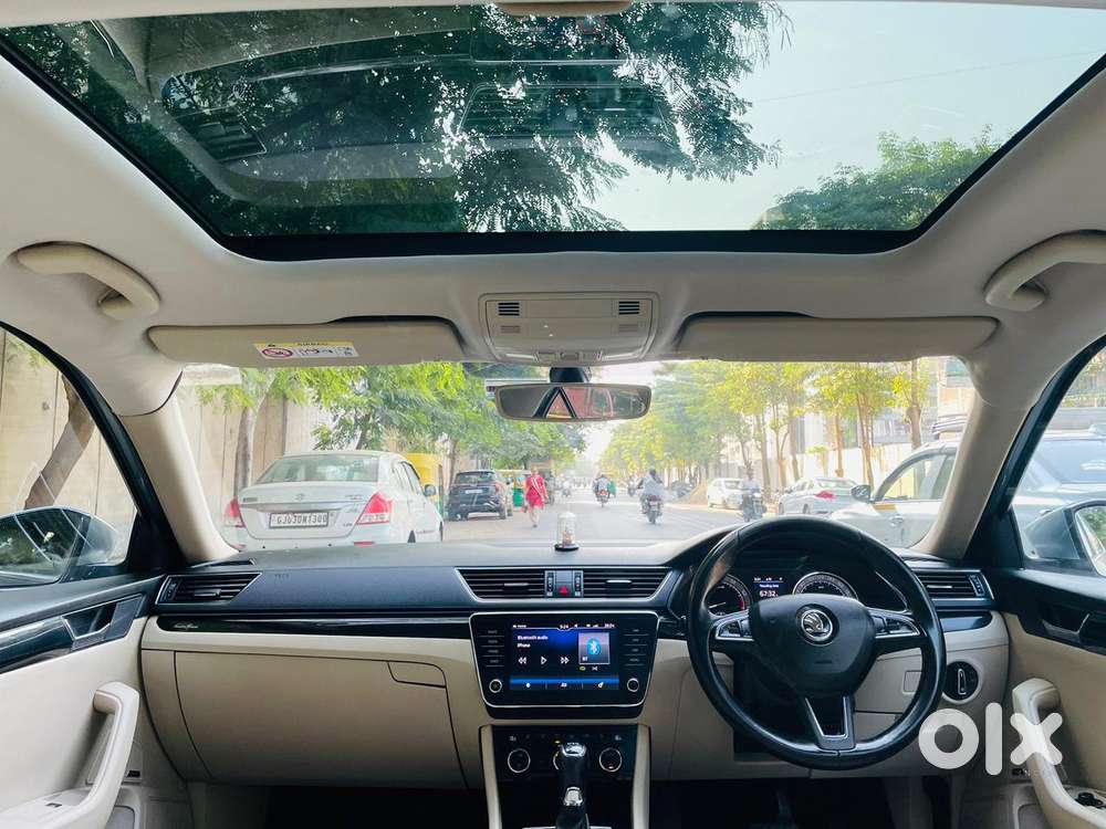 Skoda Superb L&k 2.0 Tdi At, 2017, Petrol