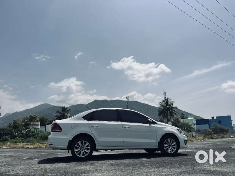Volkswagen Vento 1.5 Highline At Dsg 2016