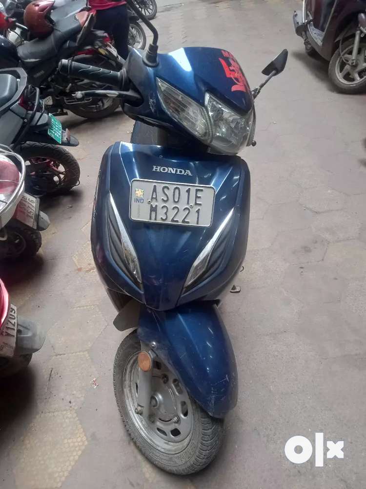 Olx 2024 activa 6g