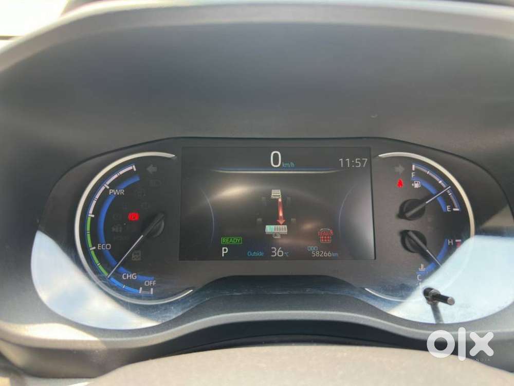 Toyota Innova Hycross 2.0 Vx (o) Hybrid 7 Str, 2024, Petrol