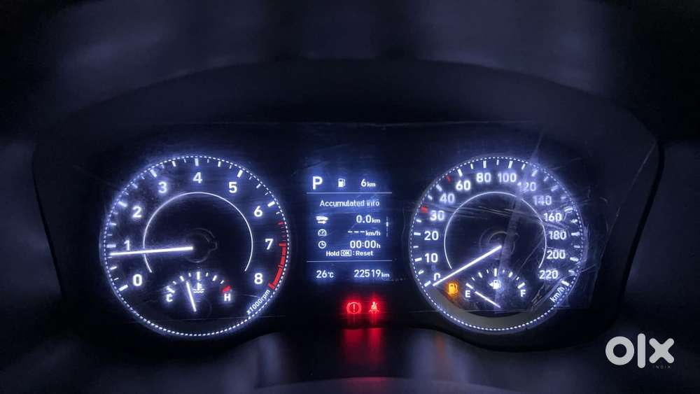 Hyundai Venue 1.0 Sx (o) Turbo Dct, 2022, Petrol