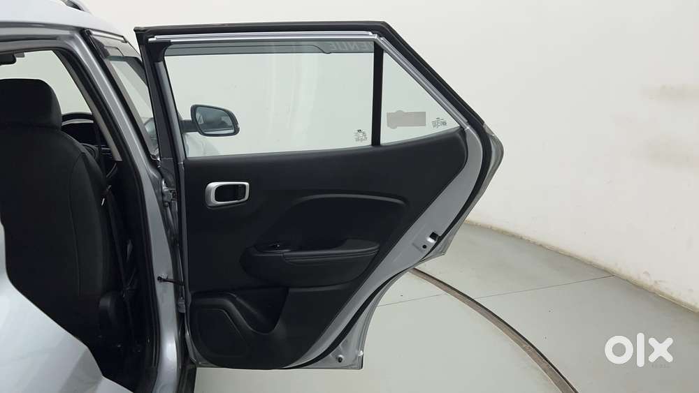 Hyundai Venue Sx (o) Mt 1.0 Turbo, 2022, Petrol