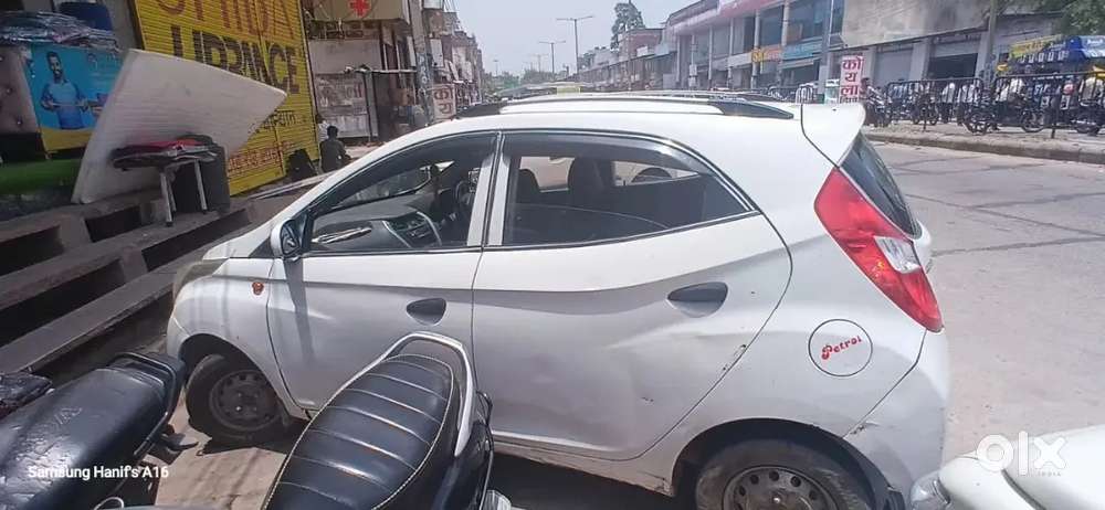 Hyundai Eon 2013 Petrol 98000 Km Driven