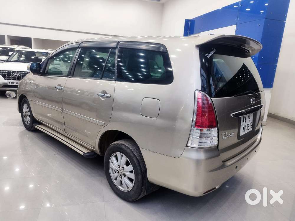 Toyota Innova 2004-2011 2.5 G4 Diesel 7-seater, 2011, Diesel