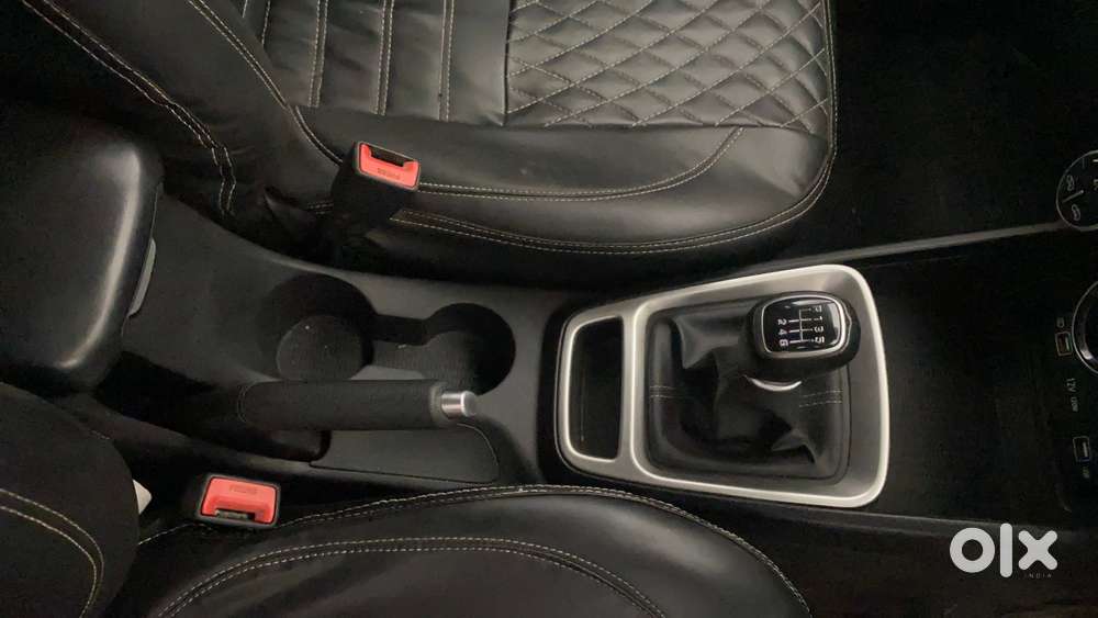 Hyundai Venue 1.0 Sx Turbo Imt, 2021, Petrol