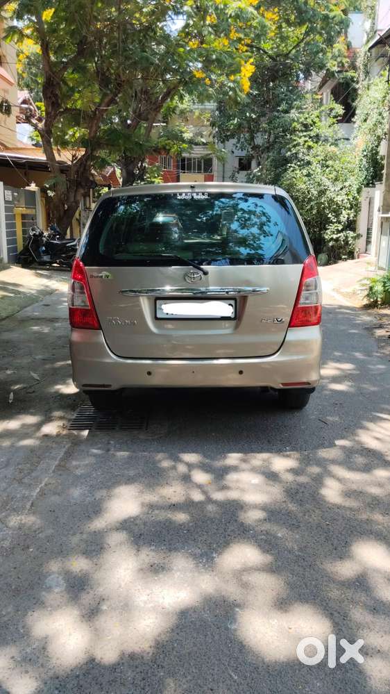 Toyota Innova 2.5 V 7 Str, 2011, Diesel