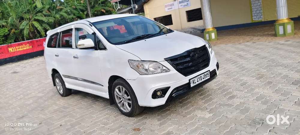 Toyota Innova 2.5 Diesel 2010 Original Kerala