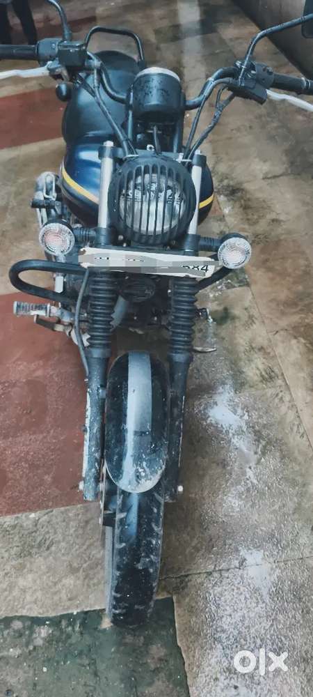 Bajaj Avenger Street 2017
