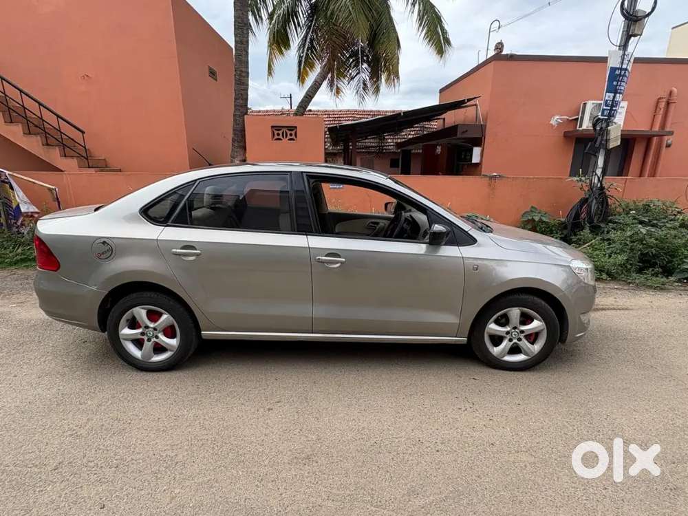 Skoda Rapid 1.6 Mpi 2013