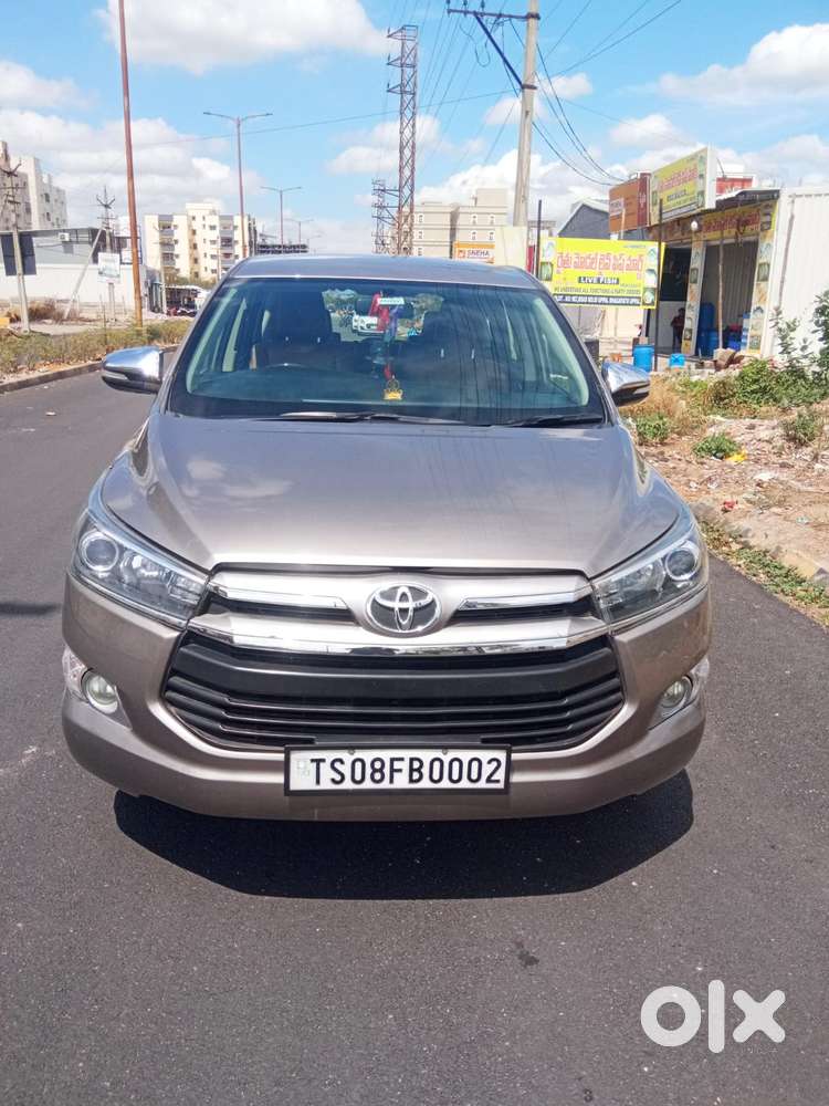 Toyota Innova Crysta 2.8 Z, 2016, Diesel
