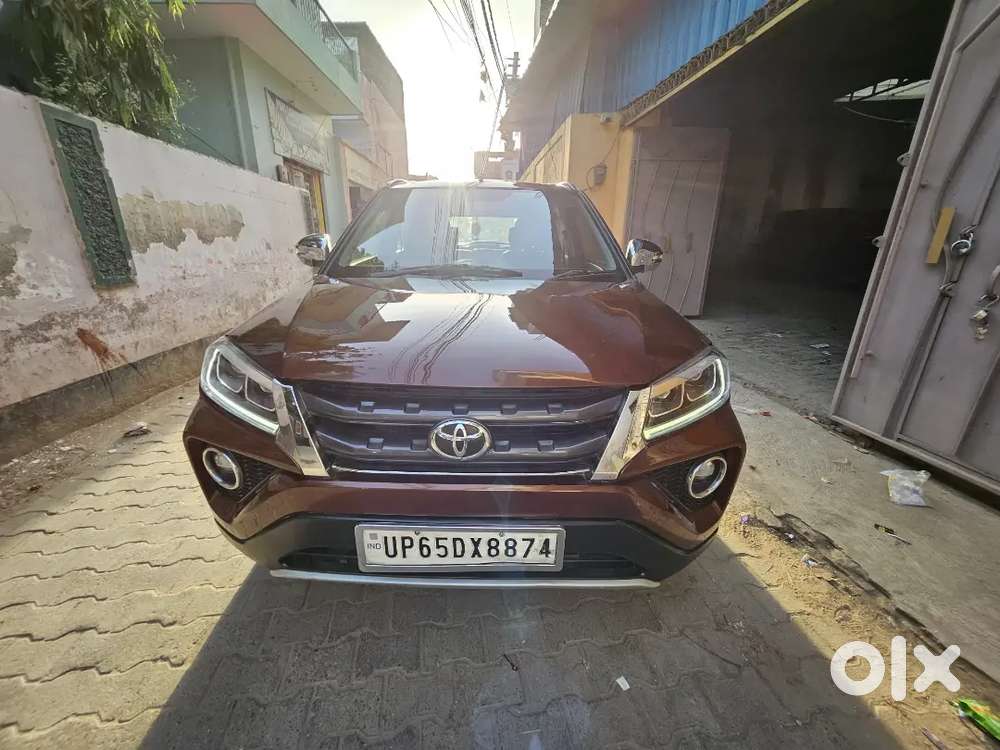 Toyota Urban Cruiser Top