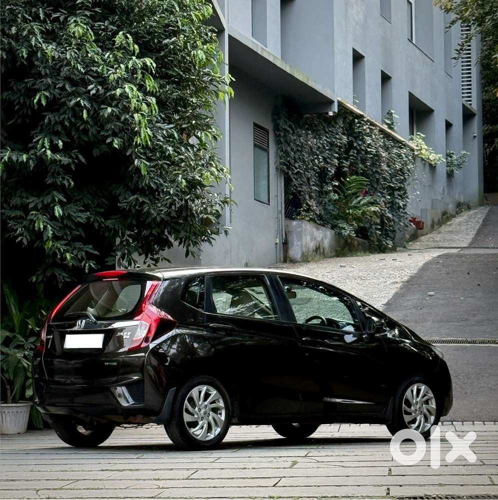 Honda Jazz V Cvt, 2017, Petrol