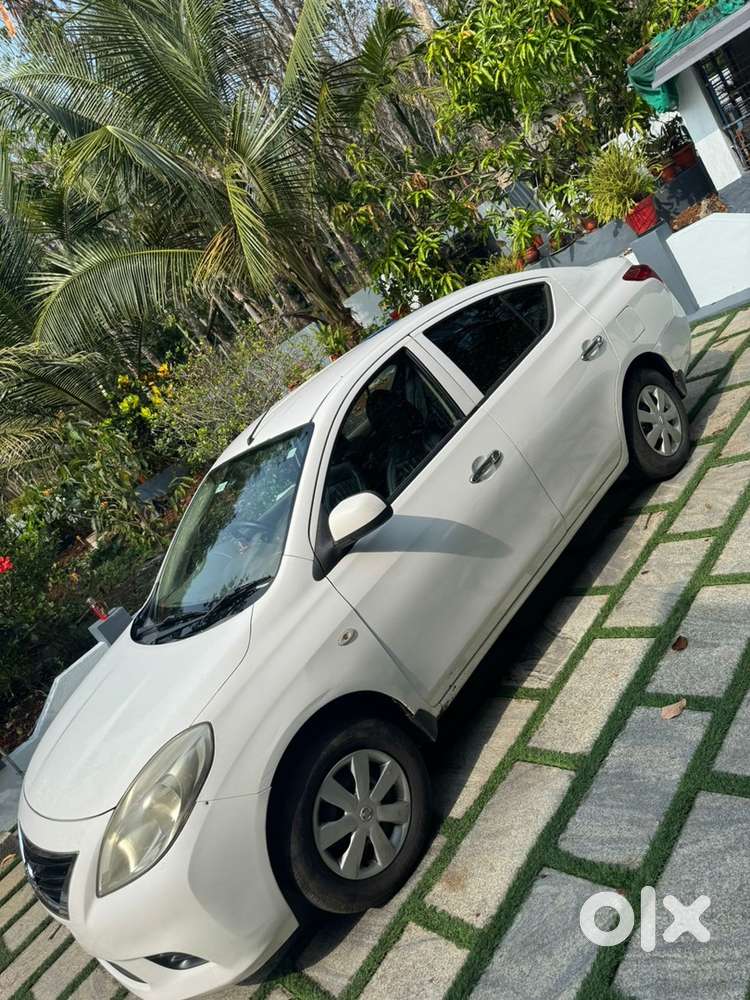 Nissan Sunny Xl O 2012