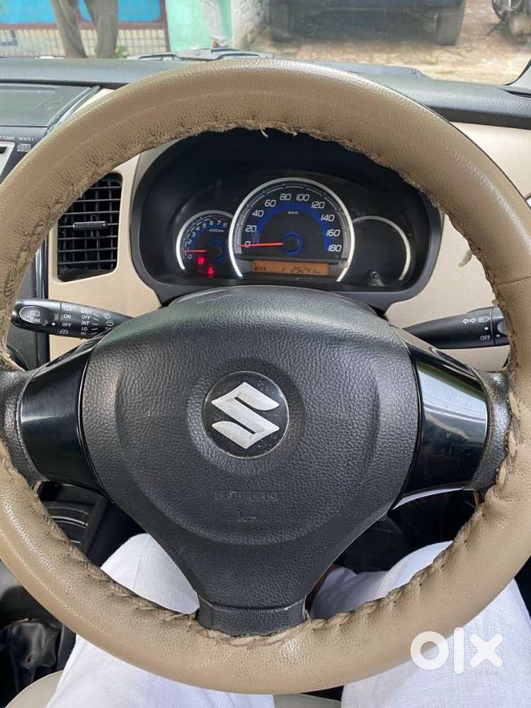 Maruti Suzuki Wagon R Stingray 1.0 Vxi Plus, 2017, Petrol