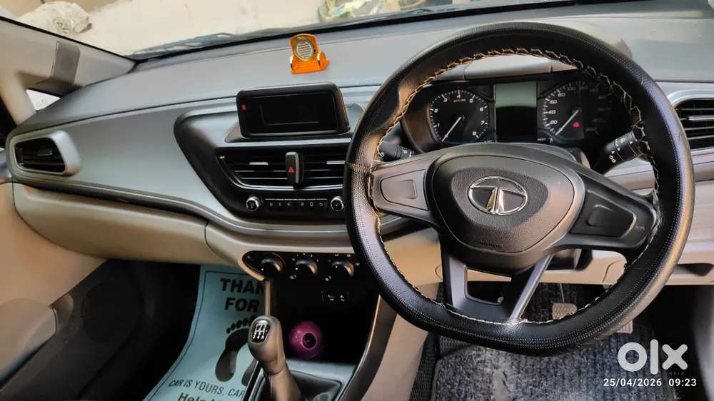 Tata Altroz 2020 Petrol Single Owner - Well Maintained Showroom Stock.