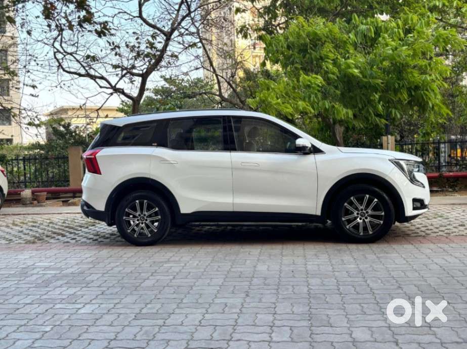 Mahindra Xuv700 Ax7 Luxury Pack Awd, 2022, Diesel