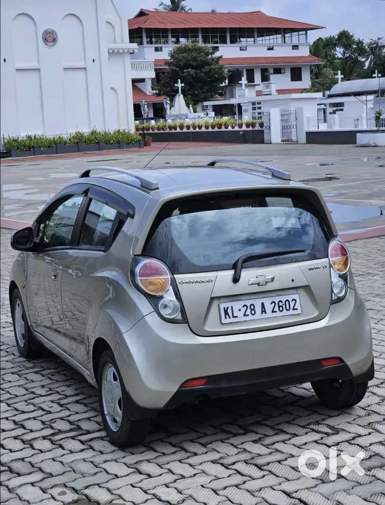 Chevrolet Beat Lt Petrol 2011