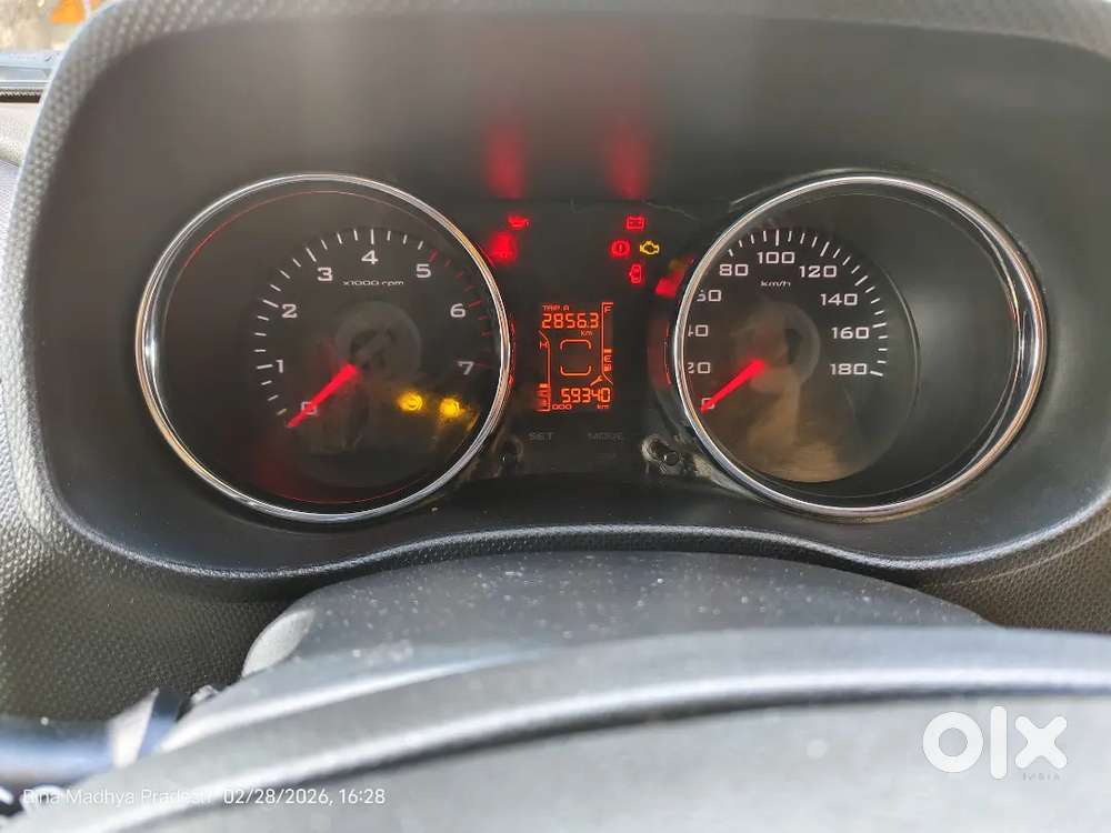 Mahindra Tuv 300 2017 Diesel 60000 Km Driven