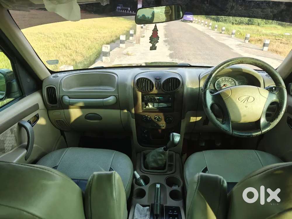 Mahindra Scorpio Sle 2012