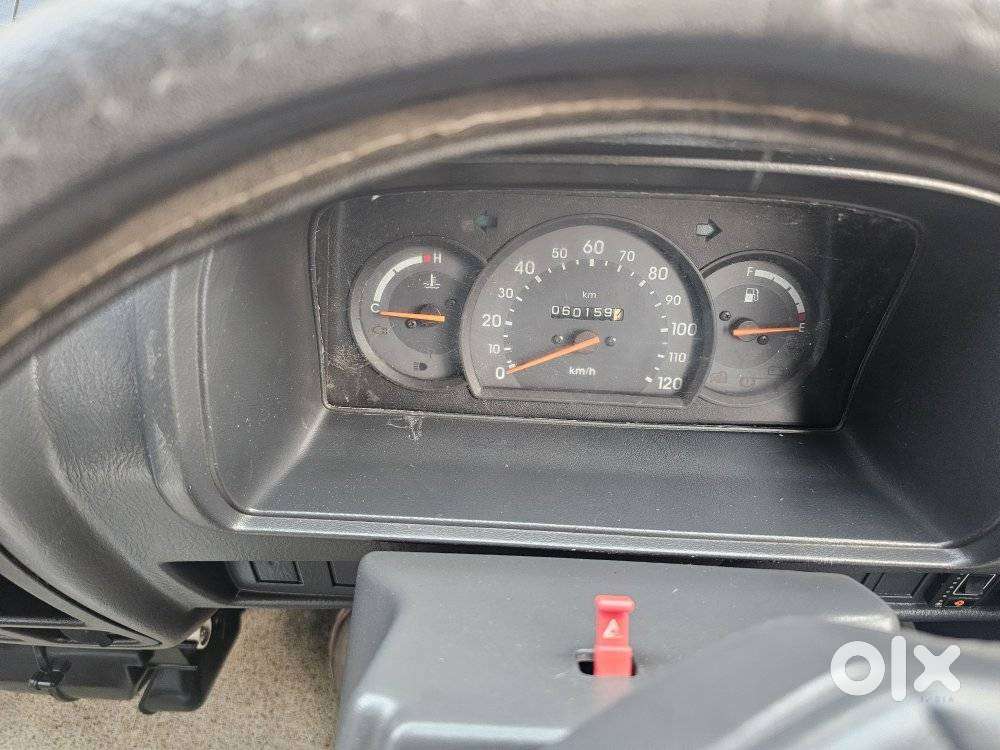 Maruti Suzuki Omni Mpi Std Bsiii 8-str W/ Immobiliser, 2016, Lpg