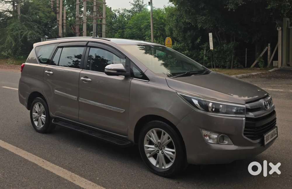 Toyota Innova Crysta, 2016, Diesel