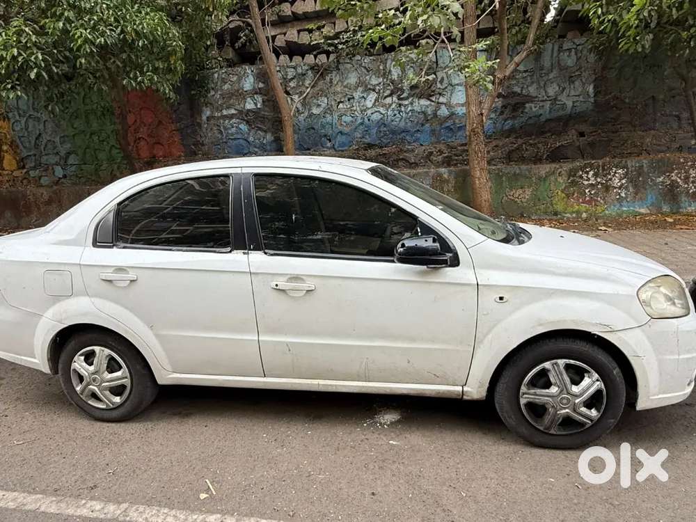Chevrolet Aveo Petrol &cng