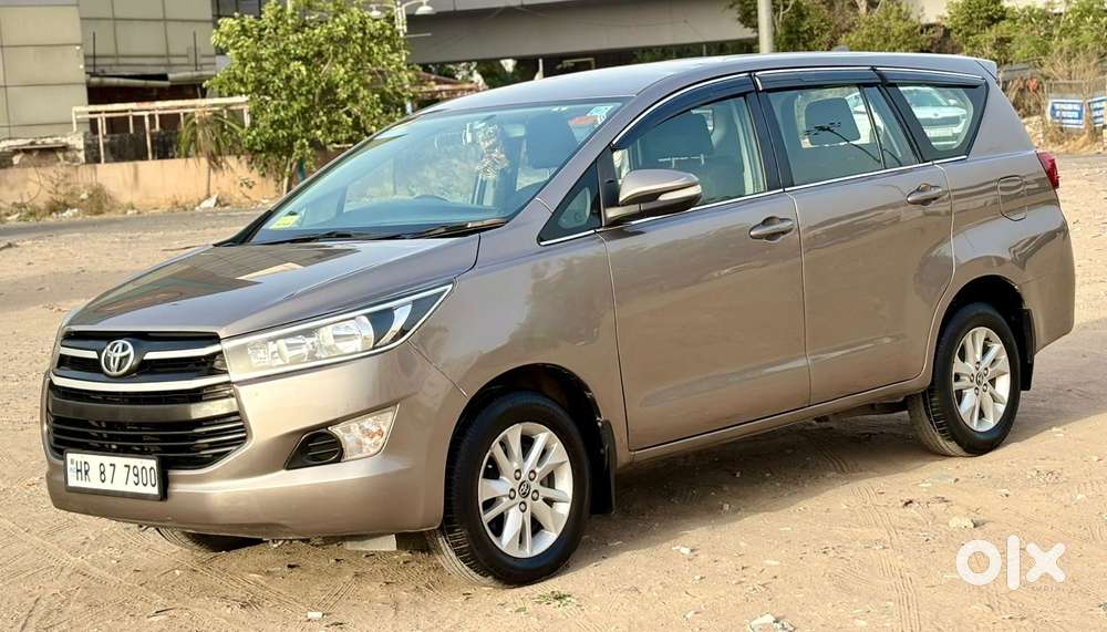 Toyota Innova Crysta 2.4 Gx Mt, 2017, Diesel