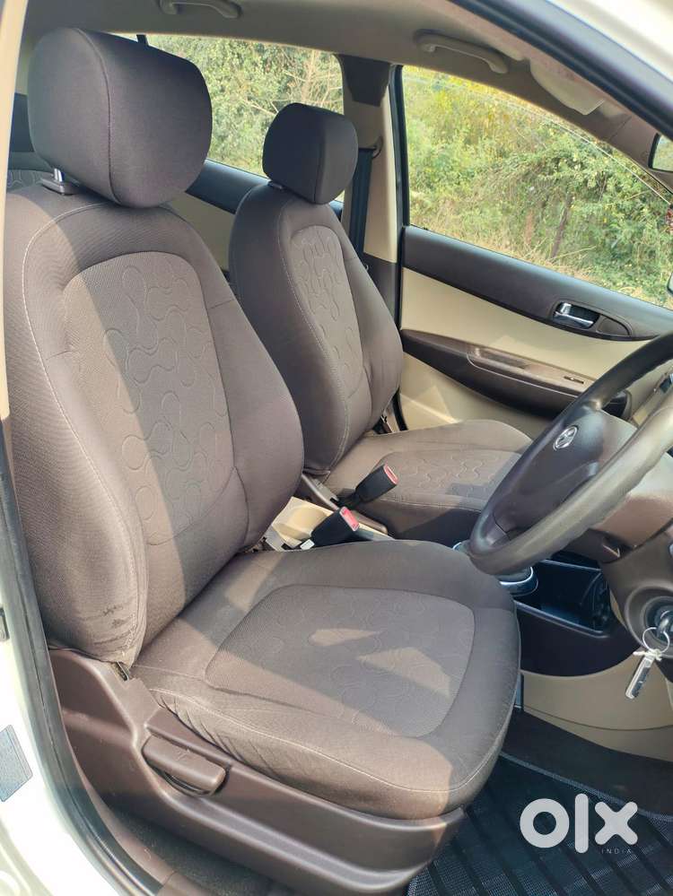 Hyundai I20 2012-2014 Magna Optional 1.2, 2012, Cng & Hybrids