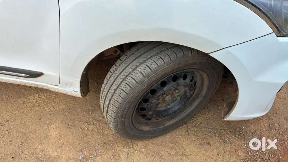 Maruti Suzuki Ertiga 8