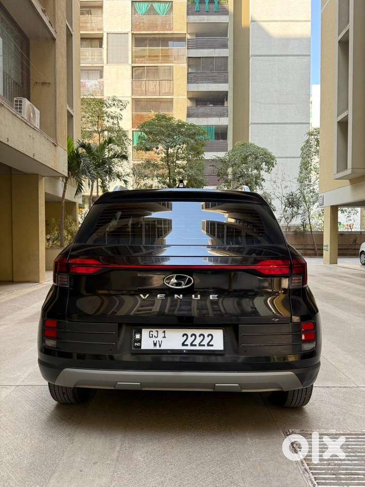 Hyundai Venue 2024 Petrol Good Condition