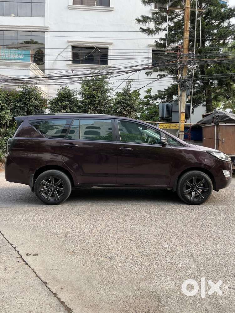 Toyota Innova Crysta 2.8 Gx At 8s, 2020, Diesel