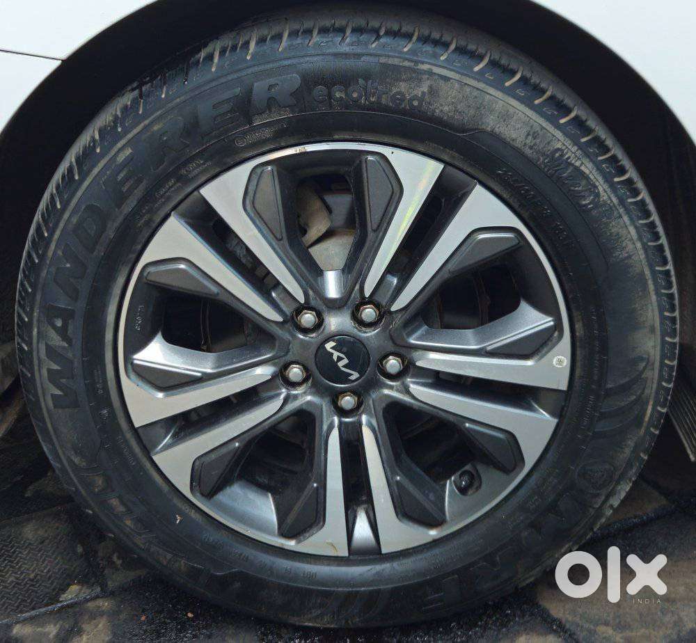 Kia Carnival Limousine Plus 7 Str, 2022, Diesel