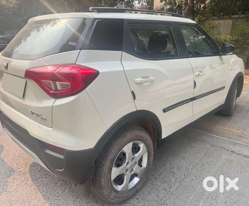 Mahindra Xuv300 Turbosport W6, 2024, Petrol