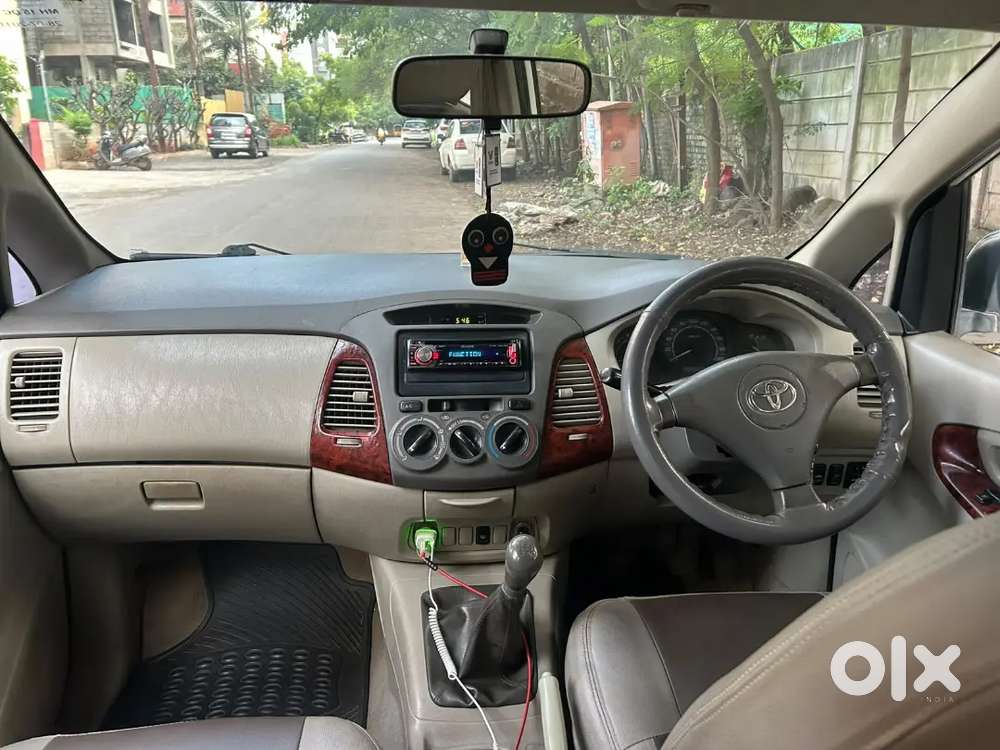Toyota Innova 2.5 G 2011