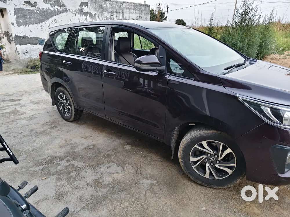 Toyota Innova Crysta 2022 Petrol 78000 Km Driven