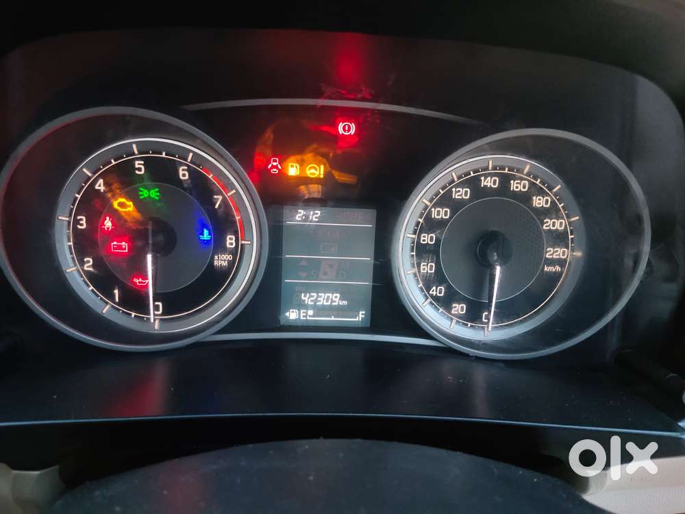Maruti Suzuki Dzire 1.2 Vxi, 2022, Petrol