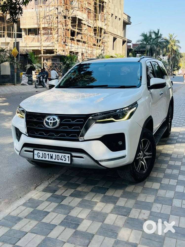Toyota Fortuner 4x2 At 2.8 Diesel, 2022, Diesel